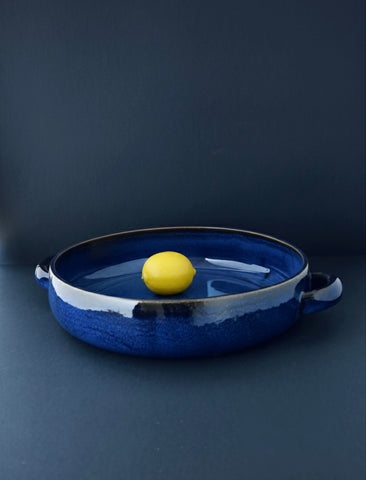 Stoneware Serving Plate with Handles 13.4"
