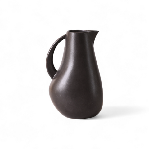 Stoneware Pitcher | Kuduo 64 oz